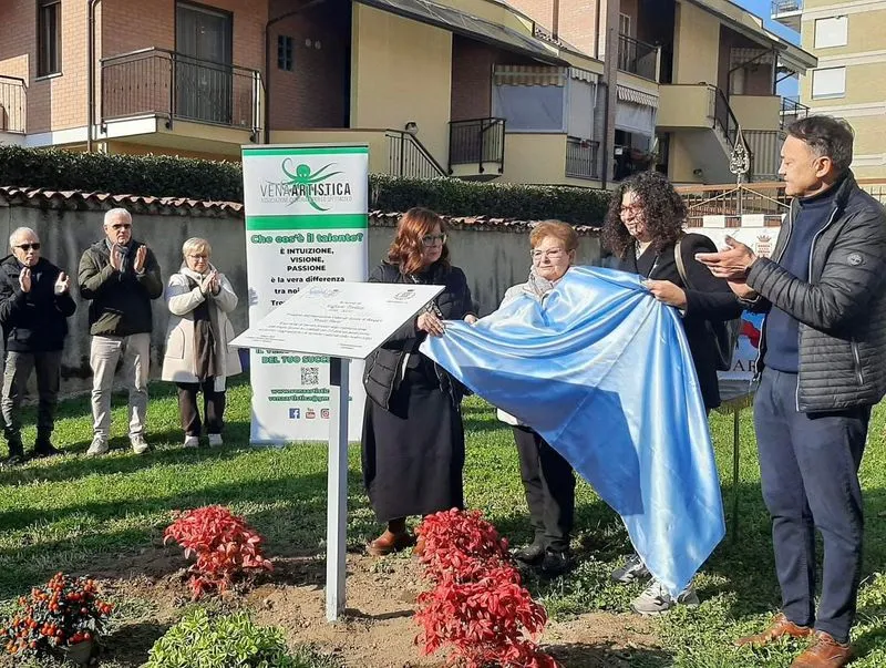 BORGARO - La cittadina ha omaggiato Raffaele Terlizzi: un parco dedicato allo storico presidente dei Lucani - FOTO.