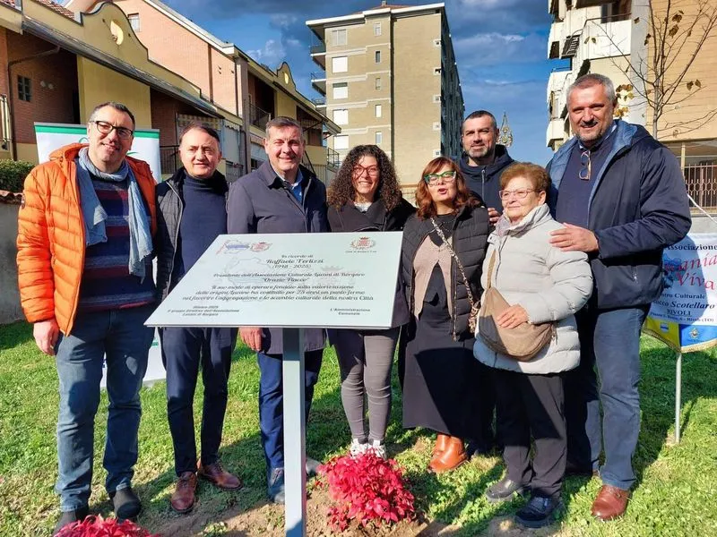 BORGARO - La cittadina ha omaggiato Raffaele Terlizzi: un parco dedicato allo storico presidente dei Lucani - FOTO.