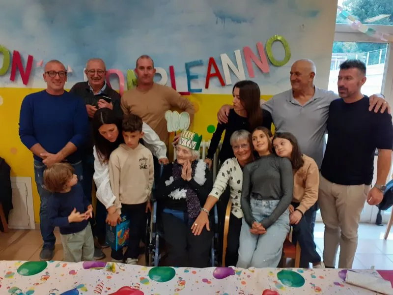 AGLIE' - Una grande festa alla San Giuseppe per i 100 anni di nonna Gina Gribaldo - FOTO
