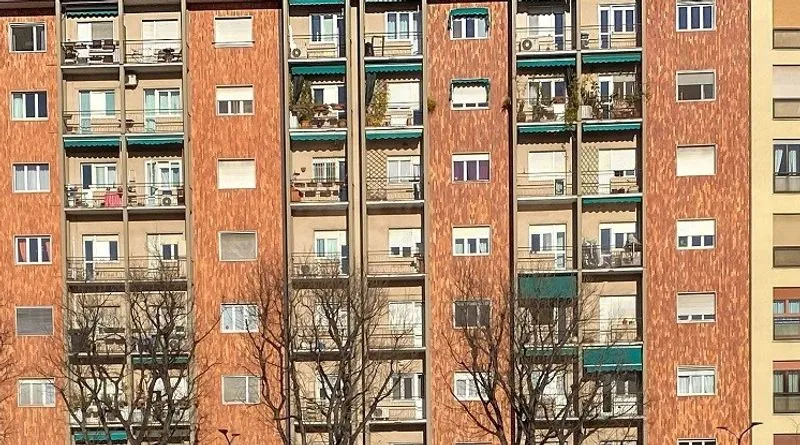 BEINASCO - Il tribunale ridà la casa popolare a una donna immigrata che aveva appena perso il lavoro