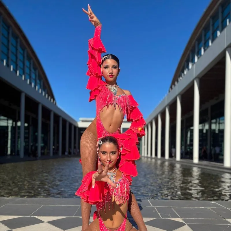 BEINASCO - Le talentuose Giorgia, Chiara, Giada e Rebecca brillano ai campionati italiani di danze caraibiche - FOTO