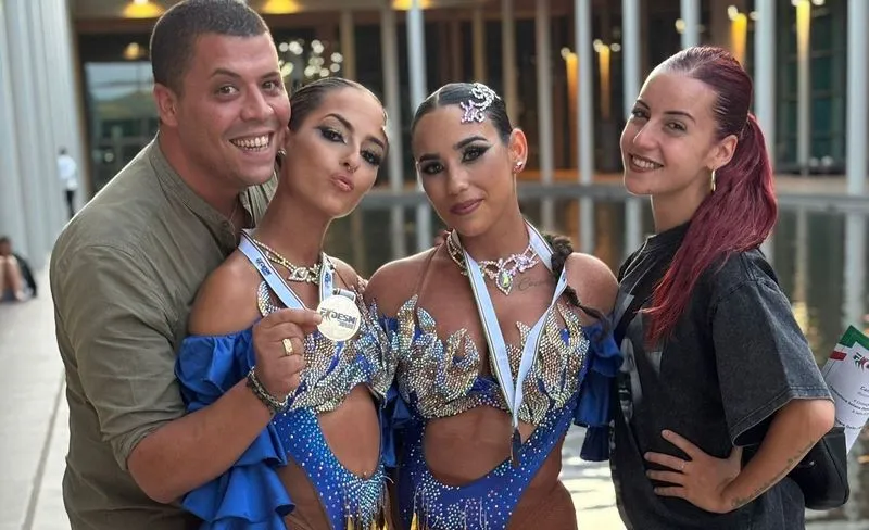 BEINASCO - Le talentuose Giorgia, Chiara, Giada e Rebecca brillano ai campionati italiani di danze caraibiche - FOTO