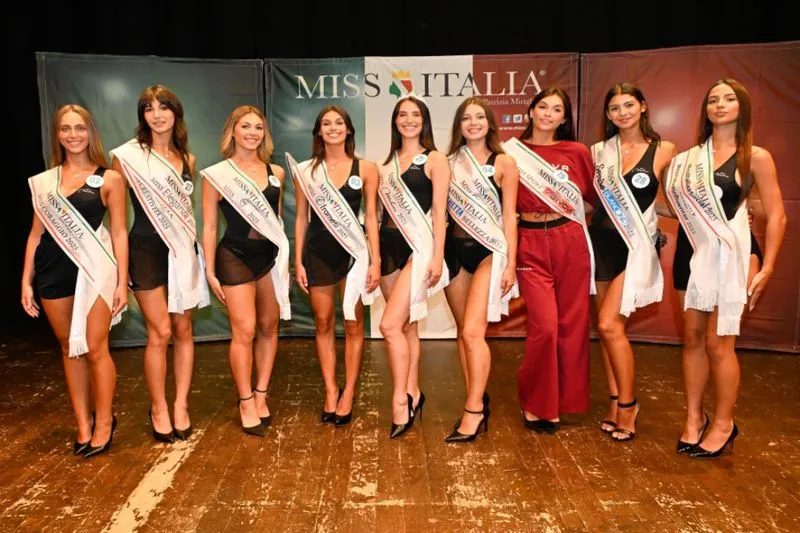 BORGARO - Miss Italia, svanisce sul più bello il sogno di Alicya Ferrero: la 19enne conquista la fascia di «Miss Coraggio» - FOTO