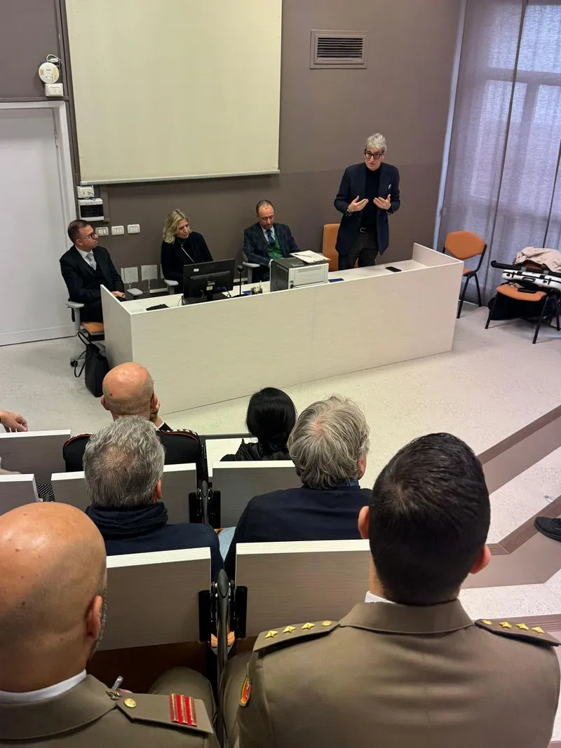 BORGARO - Il pianista Davide Cava a dicembre suonerà il piano all'ospedale di Vercelli - FOTO