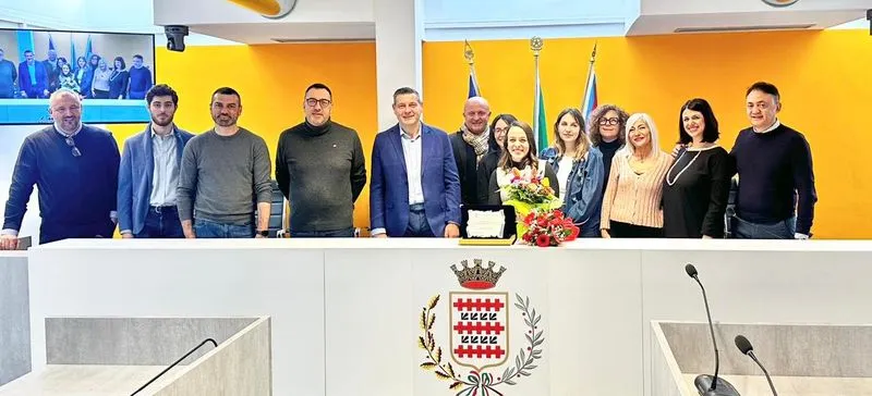 BORGARO - La Città premia Caterina Miroglio, neo magistrato: «Che la tua toga sia sempre simbolo di equità e verità» - FOTO