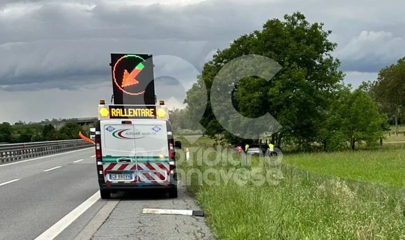 DRAMMA SULL'AUTOSTRADA - 81enne di Leini esce di strada e muore a Borgofranco d'Ivrea
