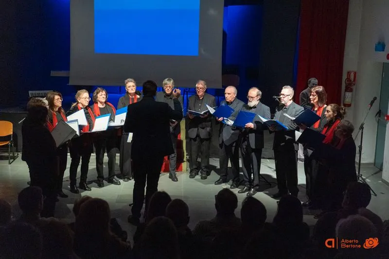 BRUINO - Giorno della Memoria, parole e musica hanno narrato la Shoah e le altre persecuzioni - FOTO