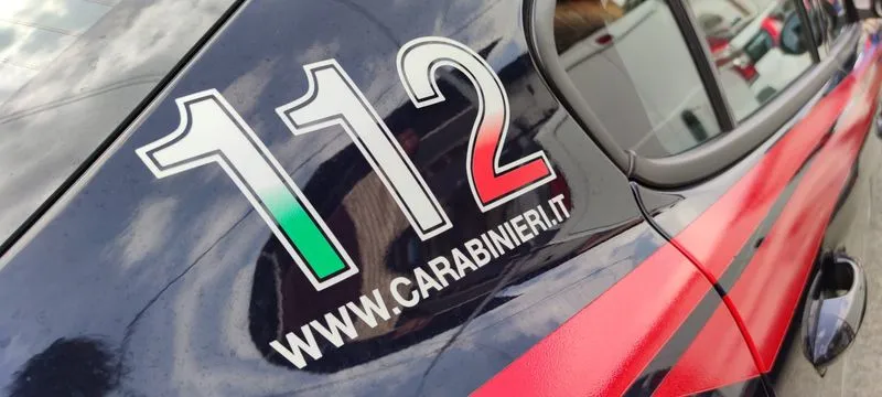 CALUSO - Ruba 250 euro di profumatori per ambiente: preso dai carabinieri
