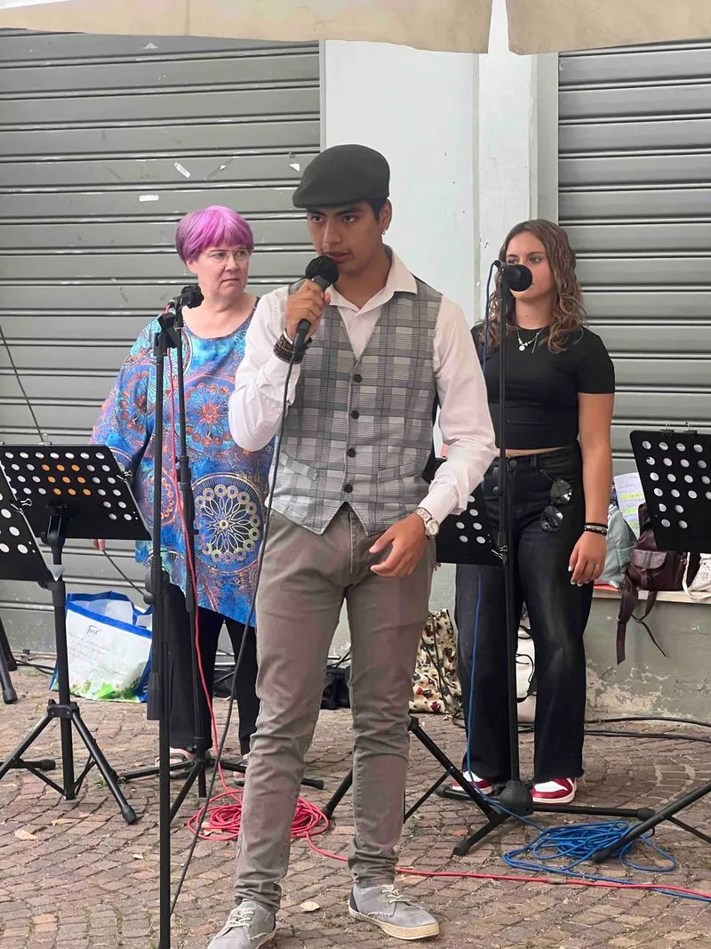 CAMBIANO - Gli allievi del Liceo musicale di Rivarolo protagonisti a «Cambiano come Montmartre» - FOTO