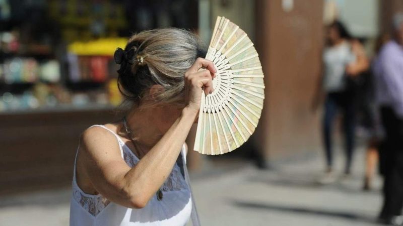 CAMBIANO - Ondate di calore, il centro incontro anziani apre a tutti i suoi locali climatizzati