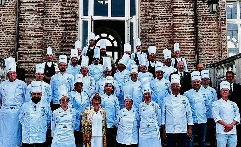 CANAVESE - Gli chef canavesani e la zuppa di ajucche protagonisti al «The World's Best Restaurants» di Venaria Reale