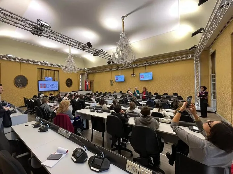 CANDIOLO - Il Consiglio comunale dei ragazzi e delle ragazze in visita a palazzo Lascaris - FOTO