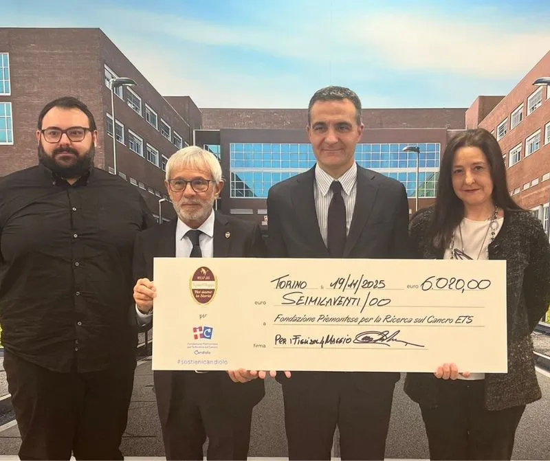 CANDIOLO - Dai Figli del 4 Maggio donati 12mila euro alla Fondazione per la ricerca sul cancro - FOTO