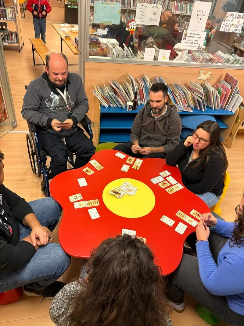 CANDIOLO - Un successo la giornata di giochi di ruolo e da tavolo in biblioteca