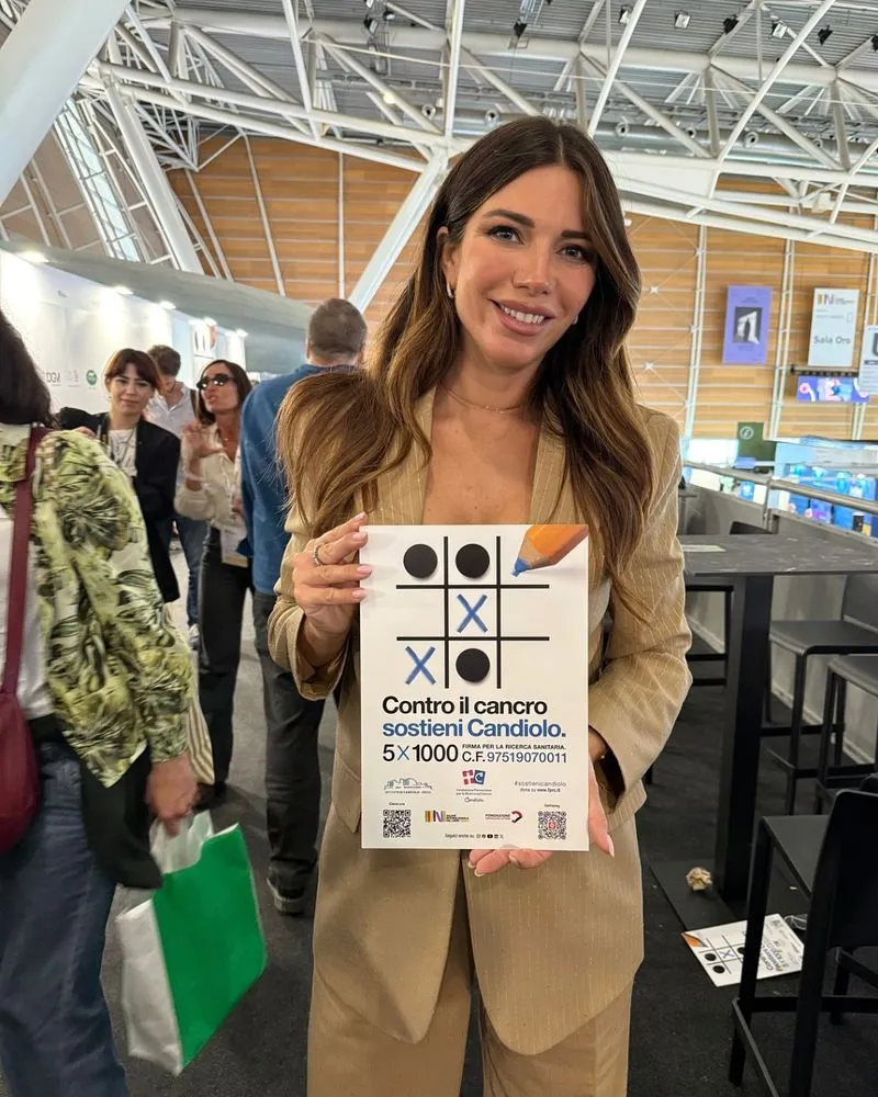CANDIOLO - Parata di stelle a sostegno della Fondazione Piemontese per la Ricerca sul Cancro al Salone del Libro di Torino - FOTO