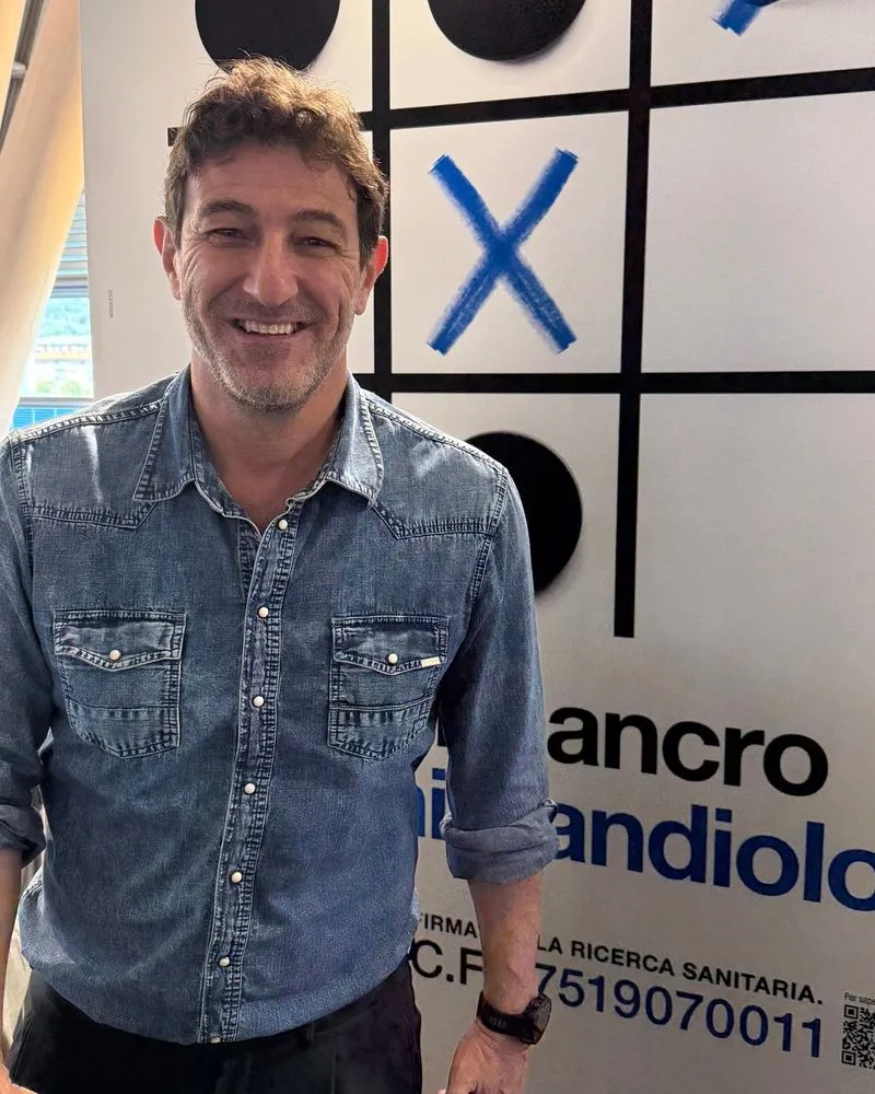 CANDIOLO - Parata di stelle a sostegno della Fondazione Piemontese per la Ricerca sul Cancro al Salone del Libro di Torino - FOTO