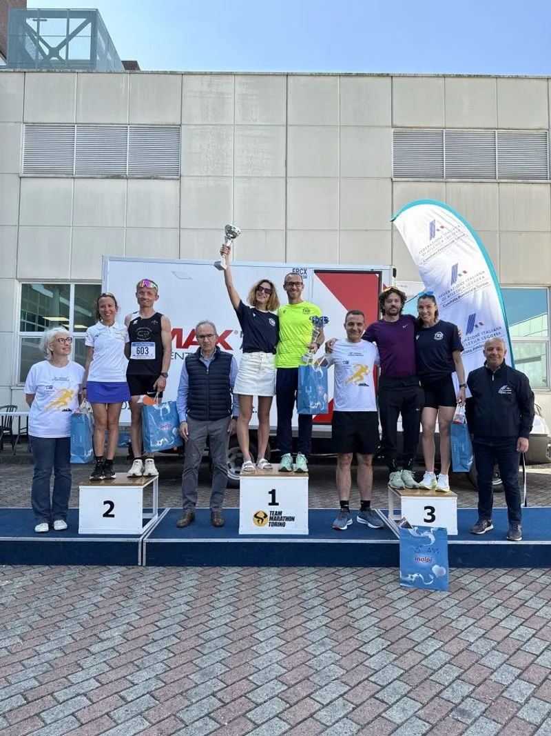 CANDIOLO - Mille runners hanno corso per la ricerca sul cancro - FOTO
