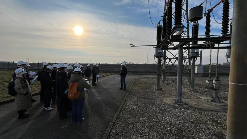 CANDIOLO - Gli studenti di Ingegneria Elettrica del Politecnico di Torino hanno visitato la cabina primaria - FOTO