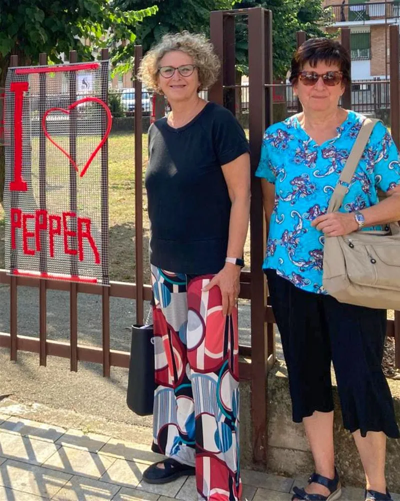 CARMAGNOLA - I materiali di riciclo diventano opere d'arte per un omaggio alla Fiera del Peperone - FOTO
