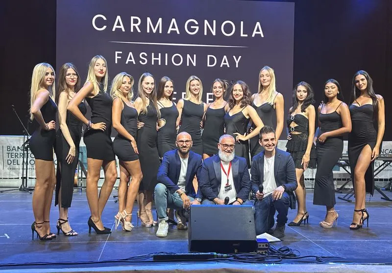 CARMAGNOLA - E' stata un successo la prima edizione del «Carmagnola Fashion Day» - FOTO