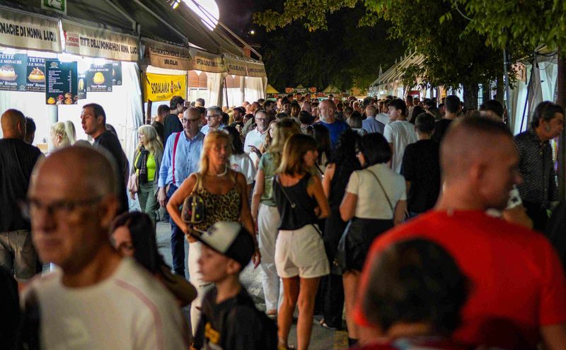 CARMAGNOLA - Gran finale per la Fiera del Peperone tra spettacoli, riti popolari ed eccellenze del territorio