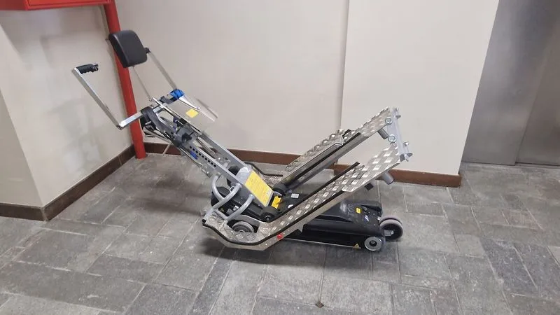 CARMAGNOLA - Inaugurata la nuova biblioteca civica «Rayneri-Berti» - FOTO