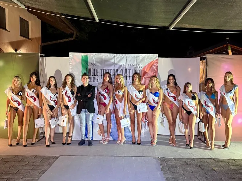 CARMAGNOLA - Ivan Quattrocchio ha presentato le finali interregionali di «Una ragazza per il cinema» Piemonte e Valle d'Aosta 2025