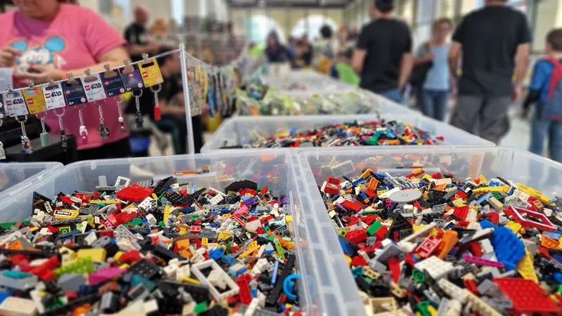 CARMAGNOLA - Invasione di LEGO: torna per il terzo anno il festival «Bricks & Friends»