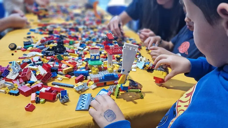 CARMAGNOLA - Invasione di LEGO: torna per il terzo anno il festival «Bricks & Friends»