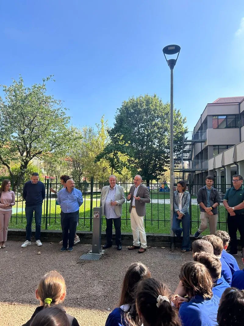 CARMAGNOLA - Inaugurata la nuova colonnina d’acqua in corso Sacchirone