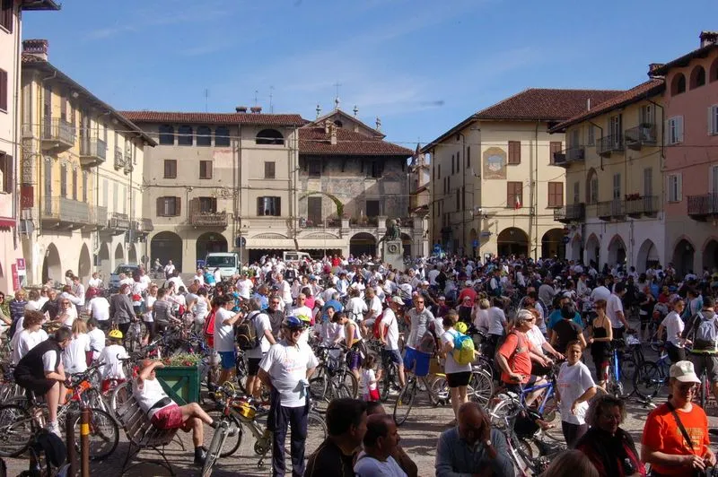 CARMAGNOLA - Una pedalata ecologica-letteraria tra natura, sport e lettura