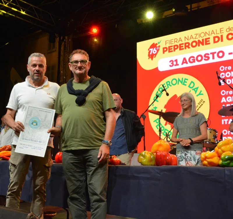 CARMAGNOLA - Peperoni da record alla 76esima Fiera nazionale - FOTO