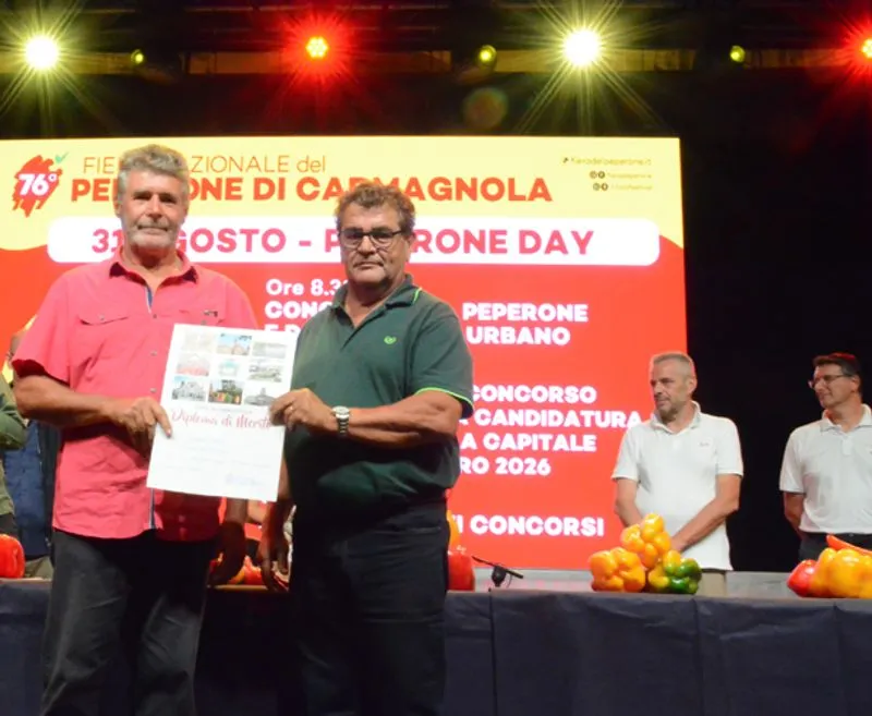 CARMAGNOLA - Peperoni da record alla 76esima Fiera nazionale - FOTO