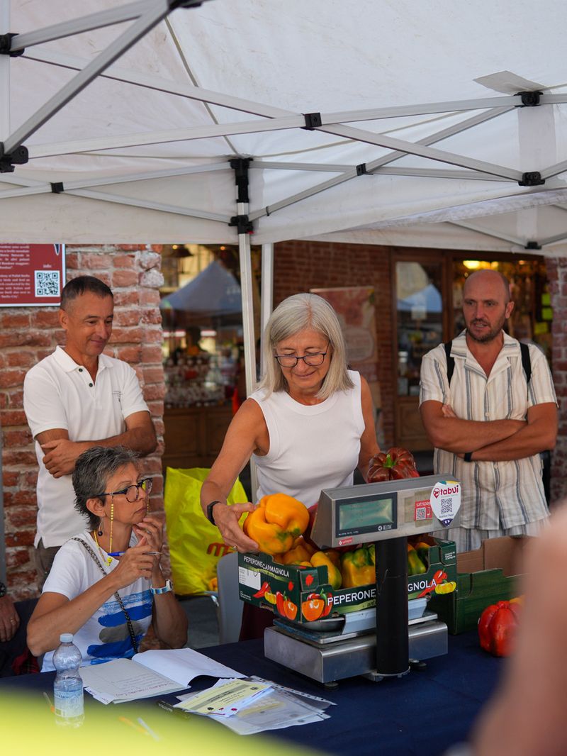 CARMAGNOLA - Peperoni da record alla 77esima Fiera nazionale - FOTO