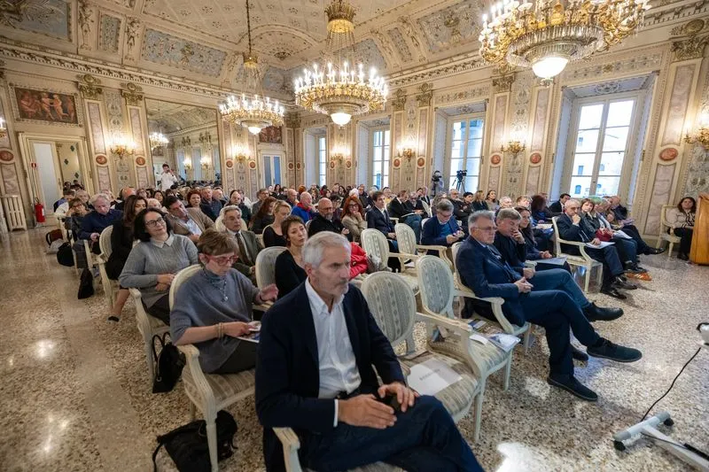 CARMAGNOLA - La scrittrice Cristina Bosco premiata a Como - FOTO