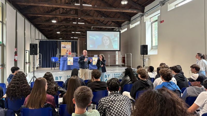 CARMAGNOLA - Salone delle Professioni, coinvolti oltre 400 studenti - FOTO