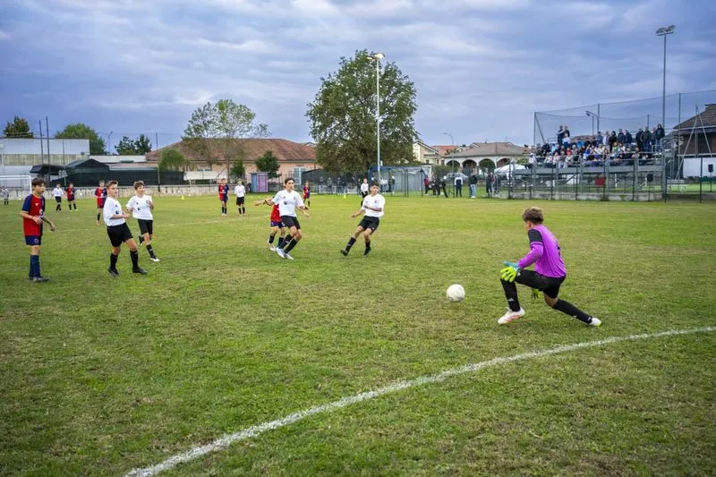 CARMAGNOLA - La Juventus vince il primo torneo Elledì Specchio dei tempi