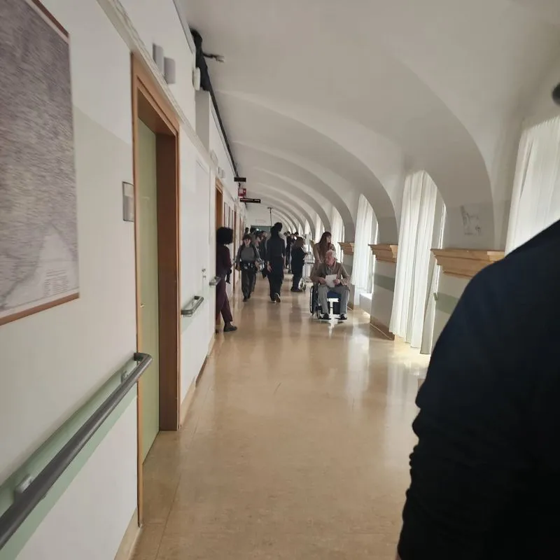 CARMAGNOLA - L'ospedale San Lorenzo set del film «Gli ultimi giorni di vita di Leonardo Revelli, figlio unico» - FOTO