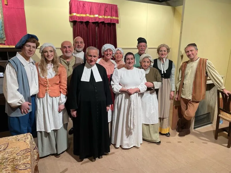 CARMAGNOLA - Il Gruppo Teatro Carmagnola in scena all'Elios con «Don Lorens ant ij pastiss!»