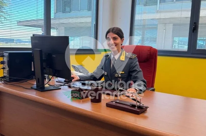 CASELLE - La Compagnia della Guardia di Finanza ha un nuovo comandante: la Tenente Ilaria Censi
