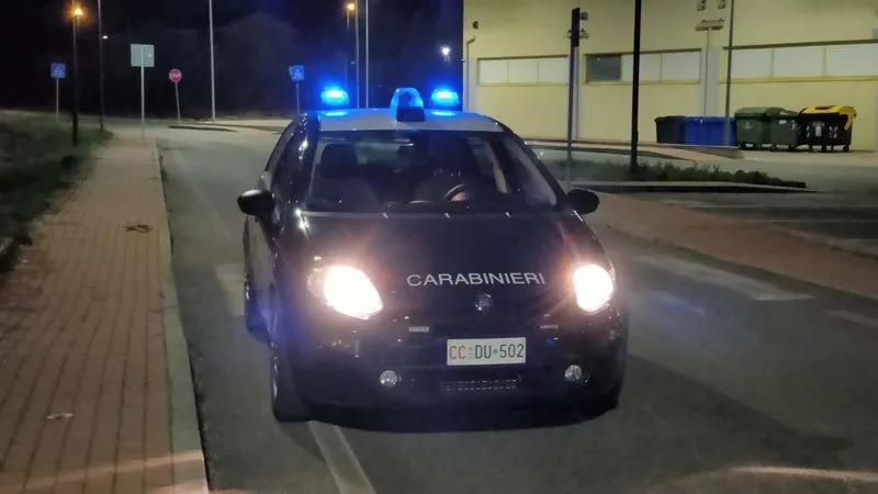 CASTELLAMONTE-BORGOFRANCO - Ladri in azione, doppio assalto notturno nei supermercati Penny Market