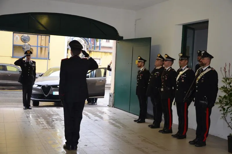CHIVASSO - Il Generale Galletta ha visitato il comando dei carabinieri - FOTO
