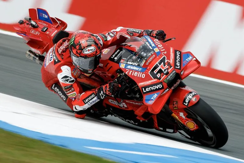 CHIVASSO - Moto Gp, Bagnaia è settimo nella sprint race di Brno: vince sempre Marquez