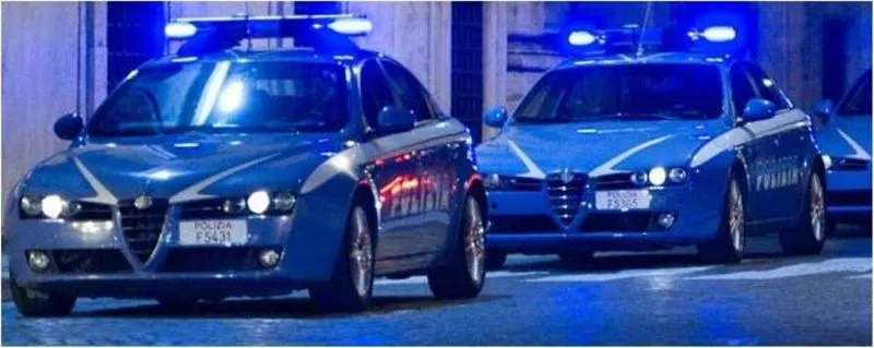 TORINO-COLLEGNO-GRUGLIASCO - Inseguimento da film: auto speronate, sei agenti feriti e due persone arrestate
