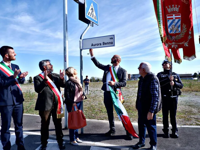 COLLEGNO - Inaugurate le vie Riesi, Nenni e Benna - FOTO