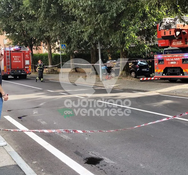 COLLEGNO - Incendio e forte esplosione in un alloggio in via Villa Cristina: paura a Savonera - FOTO