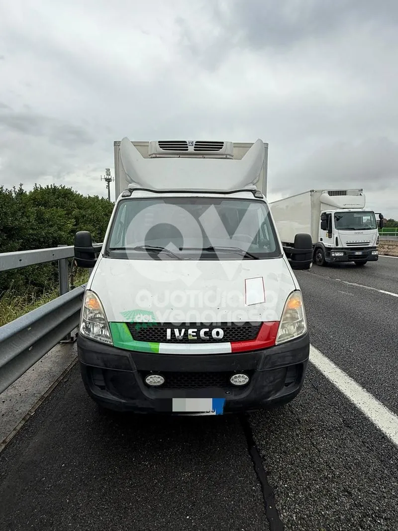 INCIDENTE IN TANGENZIALE A COLLEGNO - Malore alla guida: 60enne in gravissime condizioni - FOTO