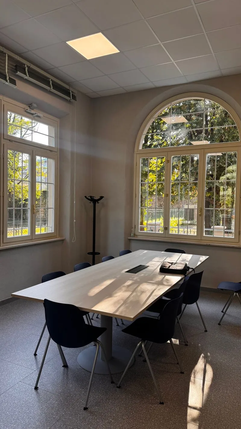 COLLEGNO - Dopo gli atti vandalici, la nuova ala del Curie-Levi a «Villa 6» è realtà - FOTO