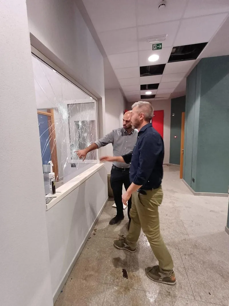 COLLEGNO - «Giù le mani dal Curie-Levi»: mercoledì 23 sit-in di protesta contro la criminalità