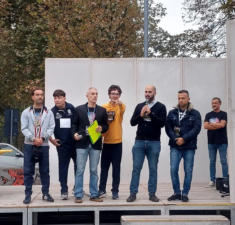 COLLEGNO - In 1200 al «Dalla Chiesa» per «Run4autism», organizzata dall’Associazione GeniAut - FOTO